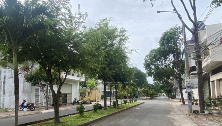 BÁN 5 LÔ ĐẤT PHƯỜNG 10 VỊ TRÍ ĐẸP ĐƯỜNG LƯU CHÍ HIẾU GIÁ MỖI LÔ CHỈ HƠN 3,25 TỶ